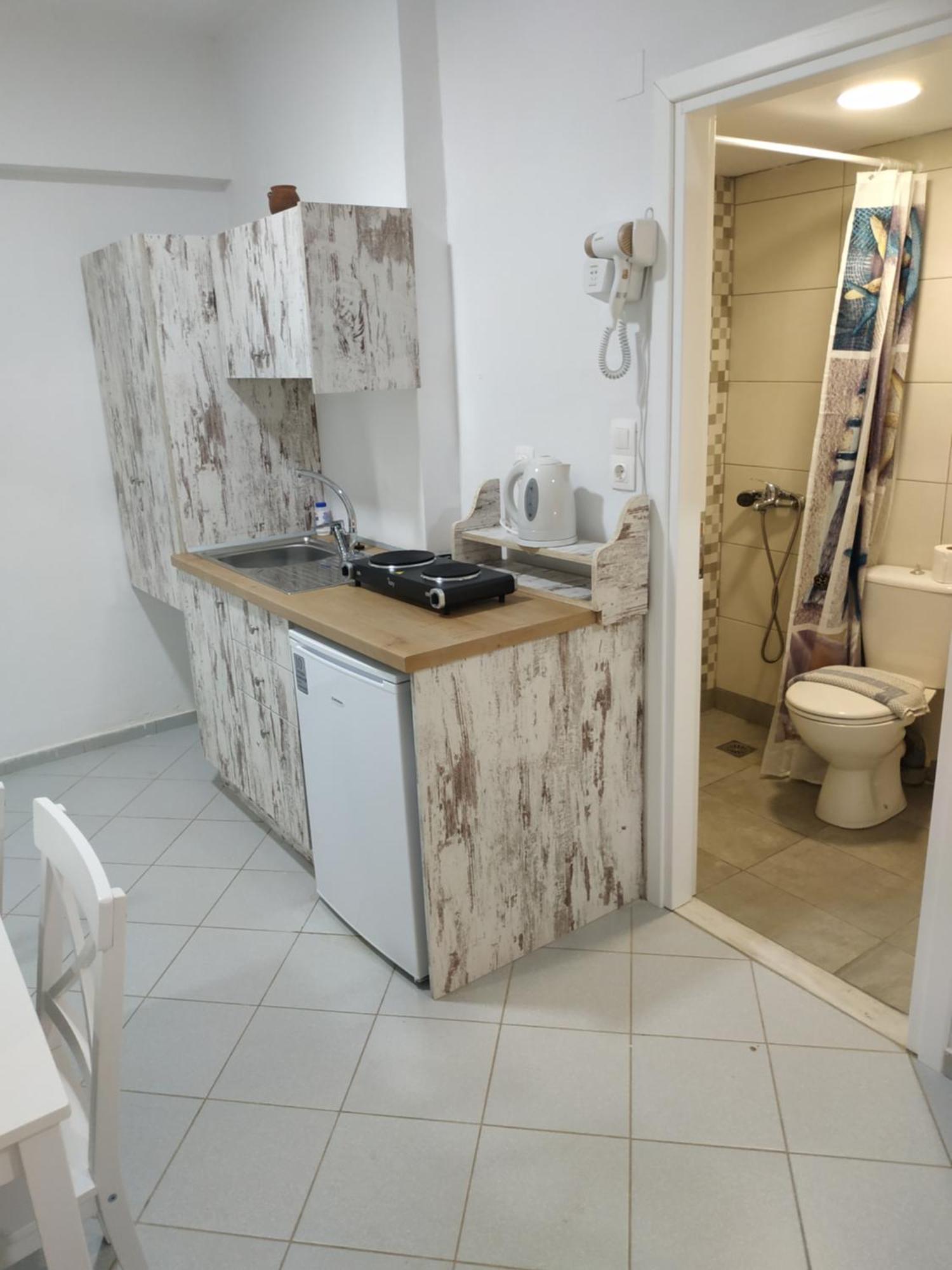Apartment Super Economy Short Distance From The *